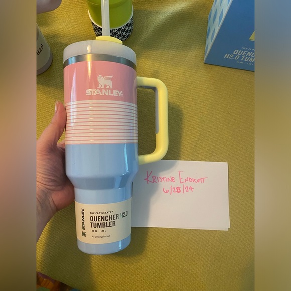 Stanley Limited Edition Color Pop (Easter Pop) 40oz Tumbler - Picture 2 of 7